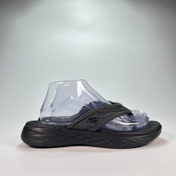 Skechers On the Go 600 Black Gray Flip Flops Sandals 140150SA Women’s Size 9 - Picture 1 of 10